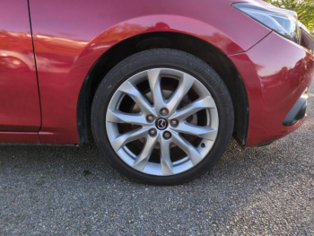 Photo 10 du bon plan MAZDA Mazda 3 2.2 SKYACTIV-D 150 Dynamique BVA 5p occasion à 12900 €