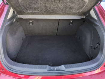 Photo 13 du bon plan MAZDA Mazda 3 2.2 SKYACTIV-D 150 Dynamique BVA 5p occasion à 12900 €