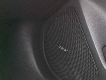 Photo 21 du bon plan MAZDA Mazda 3 2.2 SKYACTIV-D 150 Dynamique BVA 5p occasion à 12900 €