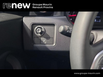 Photo 22 du bon plan DACIA Duster 1.3 TCe 130ch FAP Prestige 4x2 occasion à 16900 €