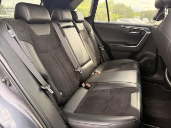 Photo 29 du bon plan TOYOTA RAV4 Hybride 218ch Collection 2WD occasion à 27890 €