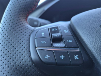 Photo 18 du bon plan FORD Kuga 2.5 Duratec 225ch PHEV ST-Line X BVA occasion à 27990 €