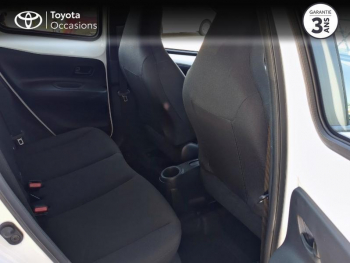 Photo 22 du bon plan TOYOTA Aygo X 1.0 VVT-i 72ch Dynamic MY24 occasion à 13780 €