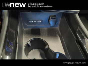 Photo 49 du bon plan RENAULT Austral 1.2 E-Tech full hybrid 200ch Techno esprit Alpine occasion à 30990 €