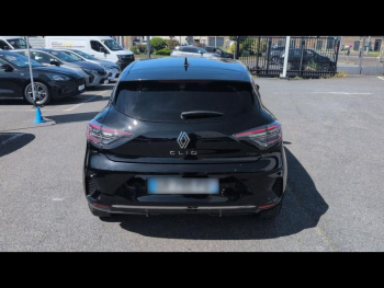Photo 9 du bon plan RENAULT Clio 1.6 E-Tech 145ch full hybrid Techno occasion à 19490 €