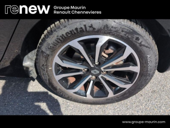 Photo 17 du bon plan RENAULT Clio 1.6 E-Tech 145ch full hybrid Techno occasion à 19490 €