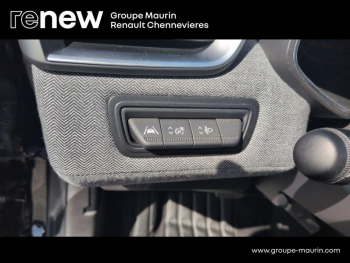 Photo 45 du bon plan RENAULT Clio 1.6 E-Tech 145ch full hybrid Techno occasion à 19490 €