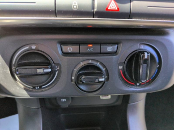 Photo 18 du bon plan CITROEN C3 PureTech 110ch Feel S&S E6.d occasion à 8990 €