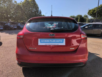 Photo 7 du bon plan FORD Focus 1.0 EcoBoost 125ch Stop&Start Titanium BVA6 occasion à 12490 €