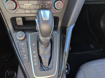 Photo 26 du bon plan FORD Focus 1.0 EcoBoost 125ch Stop&Start Titanium BVA6 occasion à 12490 €