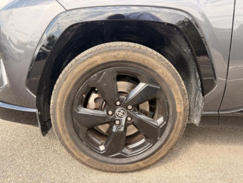 Photo 37 du bon plan TOYOTA RAV4 Hybride 218ch Collection 2WD occasion à 27890 €