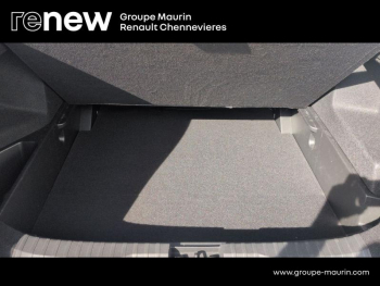 Photo 14 du bon plan RENAULT Arkana 1.3 TCe mild hybrid 140ch Techno EDC -22 occasion à 21999 €