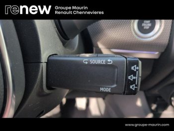 Photo 39 du bon plan RENAULT Arkana 1.3 TCe mild hybrid 140ch Techno EDC -22 occasion à 21999 €