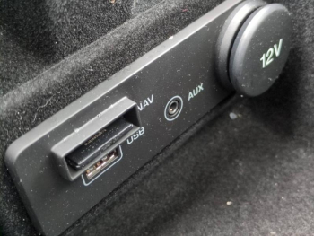 Photo 27 du bon plan LAND-ROVER Evoque 2.0 TD4 180 Pure BVA Mark V occasion à 21980 €