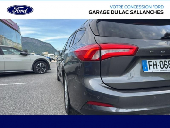 Photo 15 du bon plan FORD Focus SW 1.5 EcoBoost 150ch Titanium occasion à 15990 €