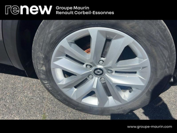 Photo 9 du bon plan RENAULT Captur 1.6 E-Tech hybride 145ch Business -21 occasion à 18980 €