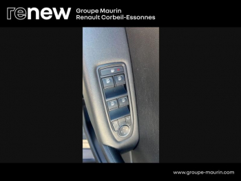 Photo 17 du bon plan RENAULT Captur 1.6 E-Tech hybride 145ch Business -21 occasion à 18980 €