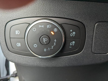 Photo 20 du bon plan FORD Puma 1.0 Flexifuel 125ch S&S mHEV Titanium occasion à 17990 €