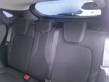 Photo 20 du bon plan FORD Puma 1.0 EcoBoost Hybrid 125ch E85 Titanium Business S&S occasion à 19900 €