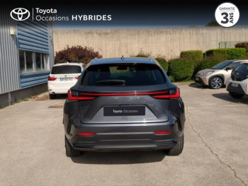 Photo 4 du bon plan LEXUS NX 450h+ Luxe 4WD MY24 occasion à 48990 €
