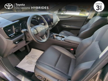 Photo 11 du bon plan LEXUS NX 450h+ Luxe 4WD MY24 occasion à 48990 €