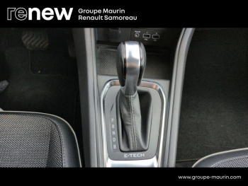 Photo 13 du bon plan RENAULT Captur 1.6 E-Tech hybride 145ch Intens -21 occasion à 17900 €