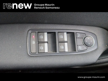 Photo 18 du bon plan RENAULT Captur 1.6 E-Tech hybride 145ch Intens -21 occasion à 17900 €