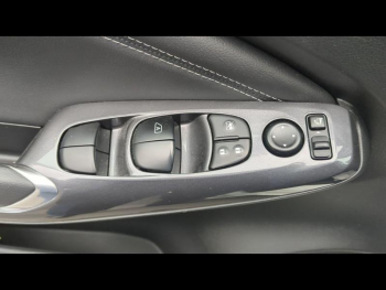 Photo 12 du bon plan NISSAN Juke 1.6 Hybrid 143ch N-Connecta 2023.5 occasion à 21900 €