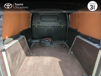 Photo 10 du bon plan TOYOTA PROACE CITY Electric Medium 50 kWh Start MC24 occasion à 35690 €