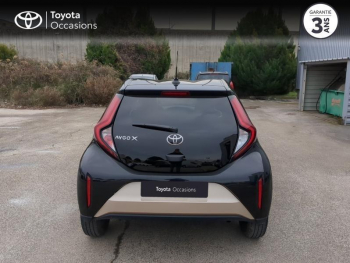 Photo 4 du bon plan TOYOTA Aygo X 1.0 VVT-i 72ch Design occasion à 15500 €