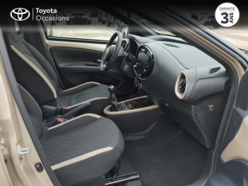 Photo 6 du bon plan TOYOTA Aygo X 1.0 VVT-i 72ch Design occasion à 15500 €