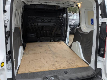 Photo 10 du bon plan FORD Transit Connect VUL L1 1.0E 100ch E85 Trend Business occasion à 14890 €