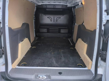 Photo 10 du bon plan FORD Transit Connect VUL L2 1.0E 100ch E85 Trend occasion à 17999 €