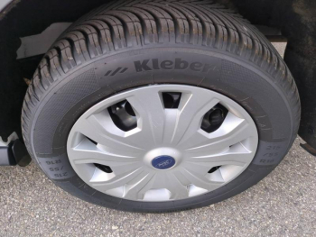 Photo 6 du bon plan FORD Transit Connect VUL L1 1.0E 100ch E85 Trend occasion à 17999 €