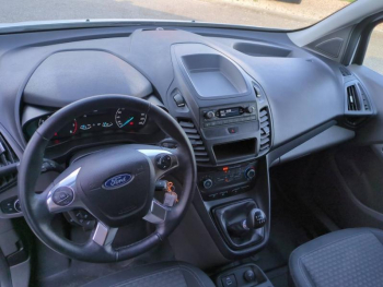 Photo 13 du bon plan FORD Transit Connect VUL L1 1.0E 100ch E85 Trend occasion à 17999 €