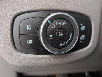 Photo 15 du bon plan FORD Transit Connect VUL L1 1.0E 100ch E85 Trend occasion à 17999 €