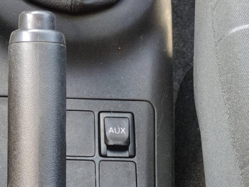 Photo 21 du bon plan TOYOTA Yaris 69 VVT-i In 5p occasion à 5990 €