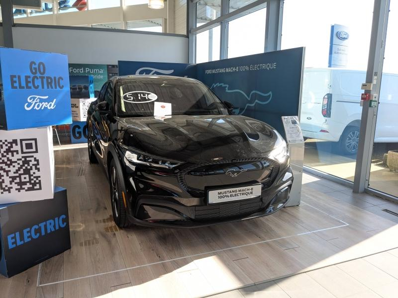 Bon plan FORD Mustang Mach-E 269ch Standard Range 72,6kWh Mach-E Propulsion occasion à 35990 €