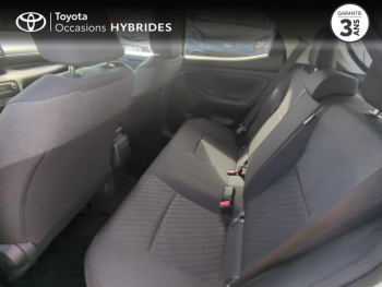 Photo 12 du bon plan TOYOTA Yaris 116h Design 5p MY22 occasion à 18290 €