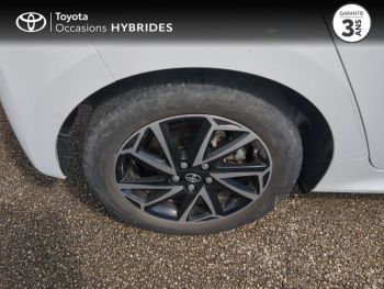 Photo 16 du bon plan TOYOTA Yaris 116h Design 5p MY22 occasion à 18290 €