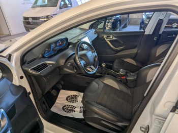 Photo 8 du bon plan PEUGEOT 2008 1.6 BlueHDi 100ch Allure occasion à 10490 €