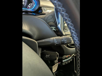 Photo 20 du bon plan PEUGEOT 2008 1.6 BlueHDi 100ch Allure occasion à 10490 €