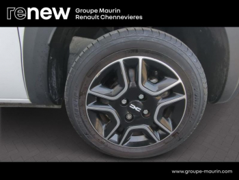 Photo 11 du bon plan DACIA Spring 45ch Essential 23 occasion à 11999 €