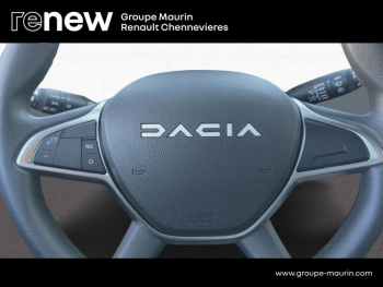 Photo 29 du bon plan DACIA Spring 45ch Essential 23 occasion à 11999 €