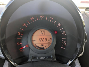 Photo 12 du bon plan PEUGEOT 108 VTi 72 Style BMP5 5p occasion à 7990 €