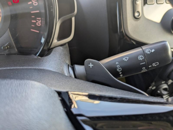 Photo 13 du bon plan PEUGEOT 108 VTi 72 Style BMP5 5p occasion à 7990 €