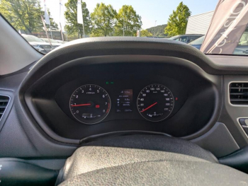 Photo 12 du bon plan HYUNDAI i20 1.2 84ch Intuitive occasion à 12412 €