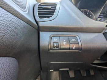 Photo 17 du bon plan HYUNDAI i20 1.2 84ch Intuitive occasion à 12412 €