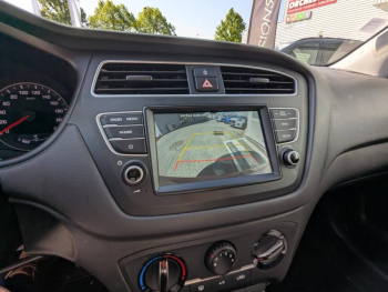 Photo 19 du bon plan HYUNDAI i20 1.2 84ch Intuitive occasion à 12412 €