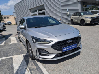 Photo 3 du bon plan FORD Focus 1.0 Flexifuel mHEV 125ch ST-Line Style occasion à 21963 €